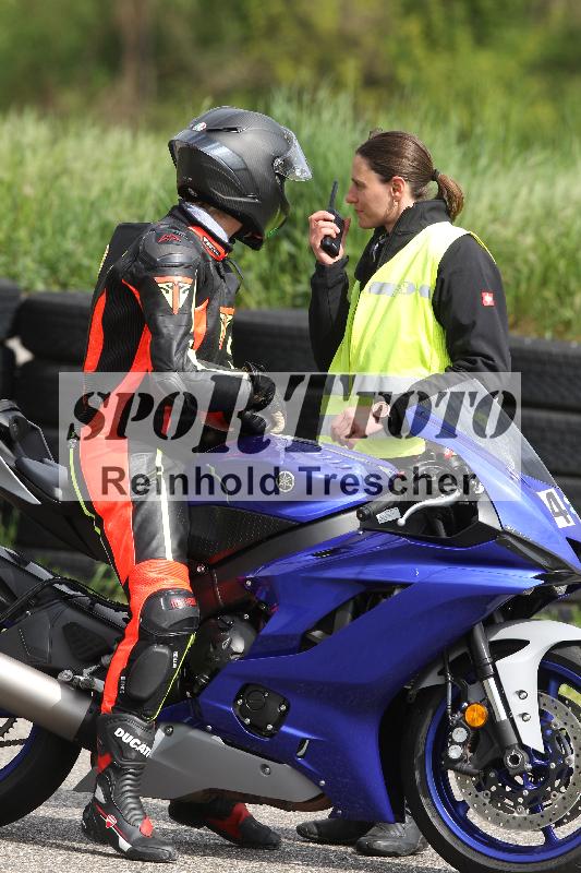 /Archiv-2025/10 23.04.2025 Cornu Master School ADR/gruen-vert/47